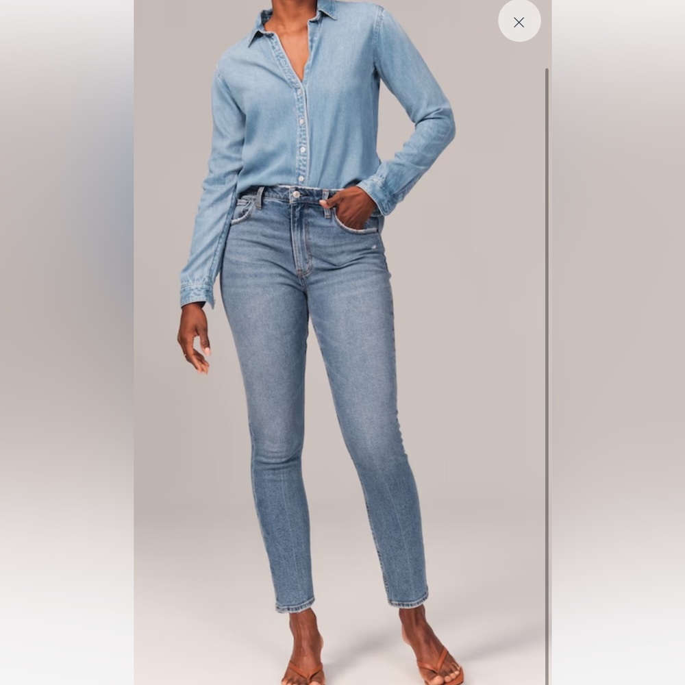 Abercrombie high rise curve love jeans